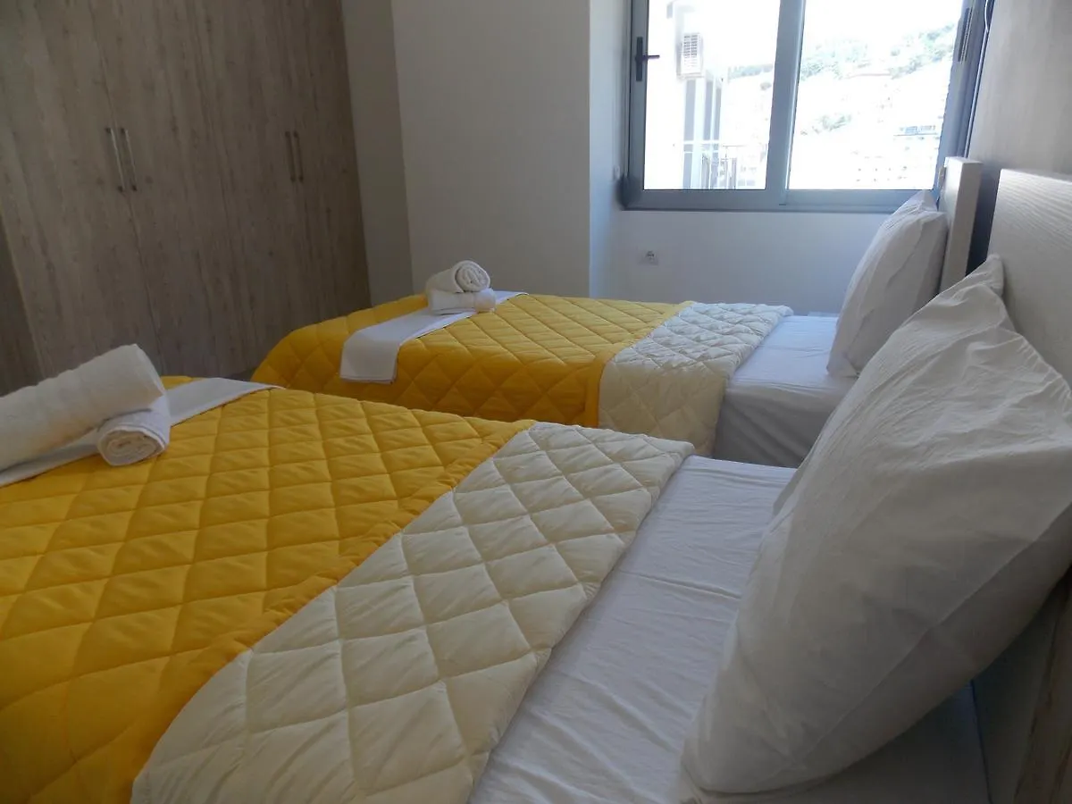 Elegance Apartment Sarande