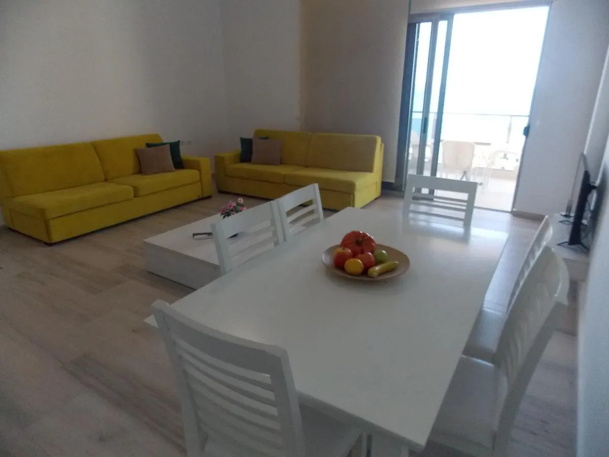 Elegance Apartment Sarande 0*,  Albania